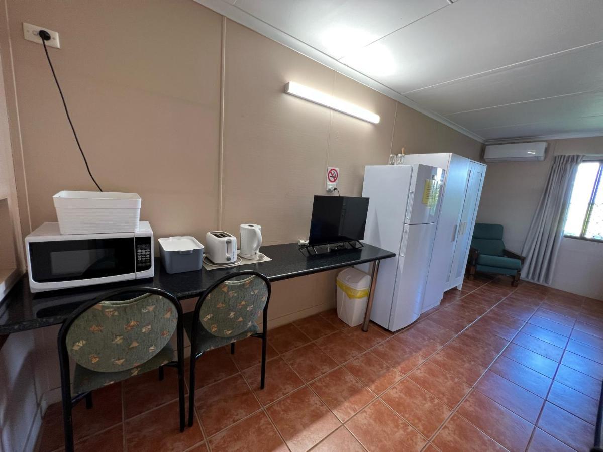 Childers Budget Accommodation ภายนอก รูปภาพ
