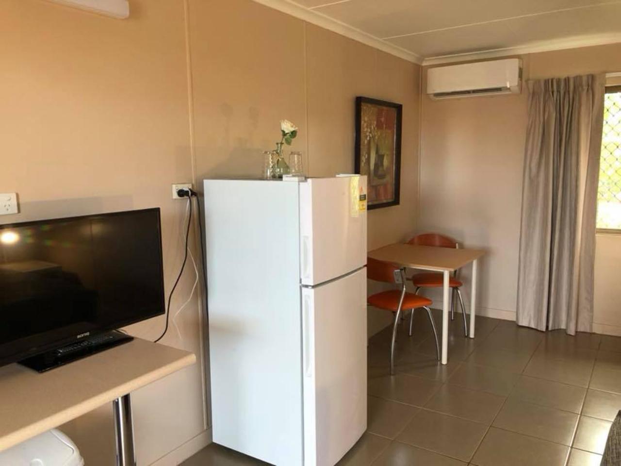 Childers Budget Accommodation ภายนอก รูปภาพ