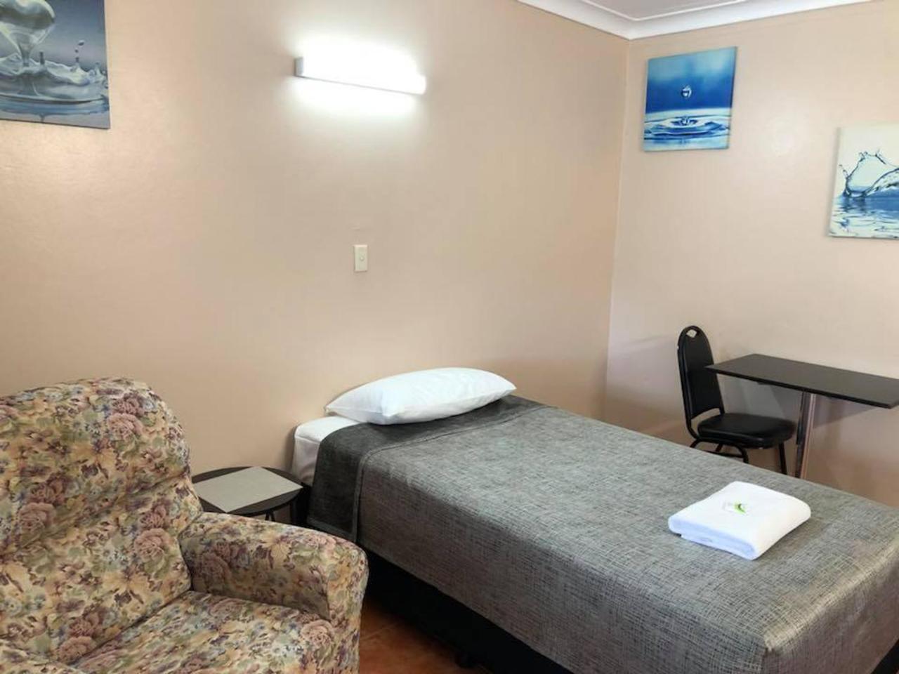 Childers Budget Accommodation ภายนอก รูปภาพ